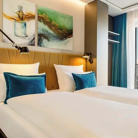 Hotell One Köln-waidmarkt 3*