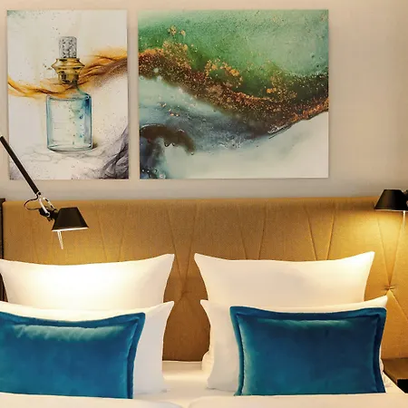 One Köln-waidmarkt 3*