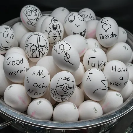 One Köln-waidmarkt Hotell 3*