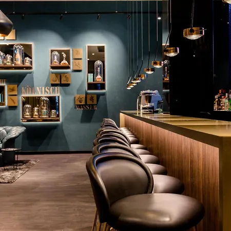 호텔 One Koeln-altstadt