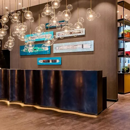 One Koeln-altstadt Szálloda 3*