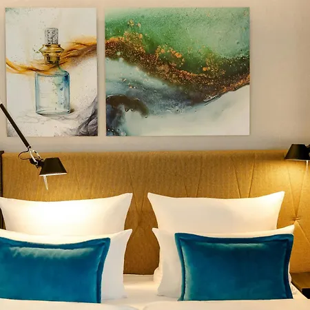 Hotel One Koeln-altstadt