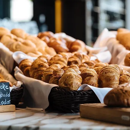 فندق One Koeln-waidmarkt كولونيا