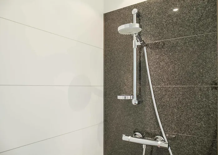 فندق One Koeln-altstadt 3*