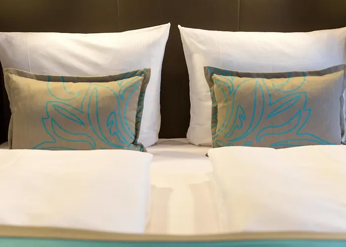 Hotel One Koeln-altstadt