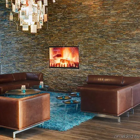 Motel One Koeln-Altstadt Hotel Cologne