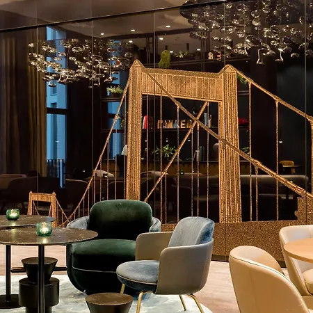 Motel One Koeln-Altstadt Hotel 3*