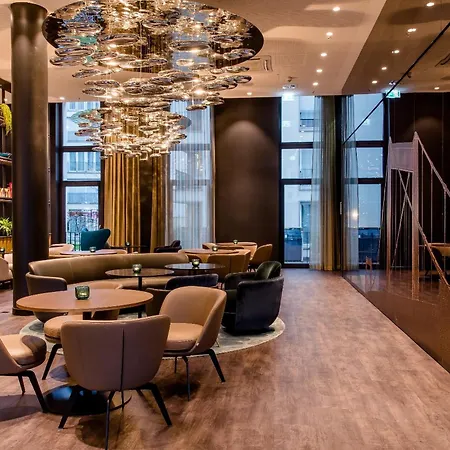 Motel One Koeln-Altstadt Cologne
