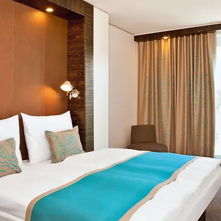 Motel One Koeln-Altstadt Hotel Cologne